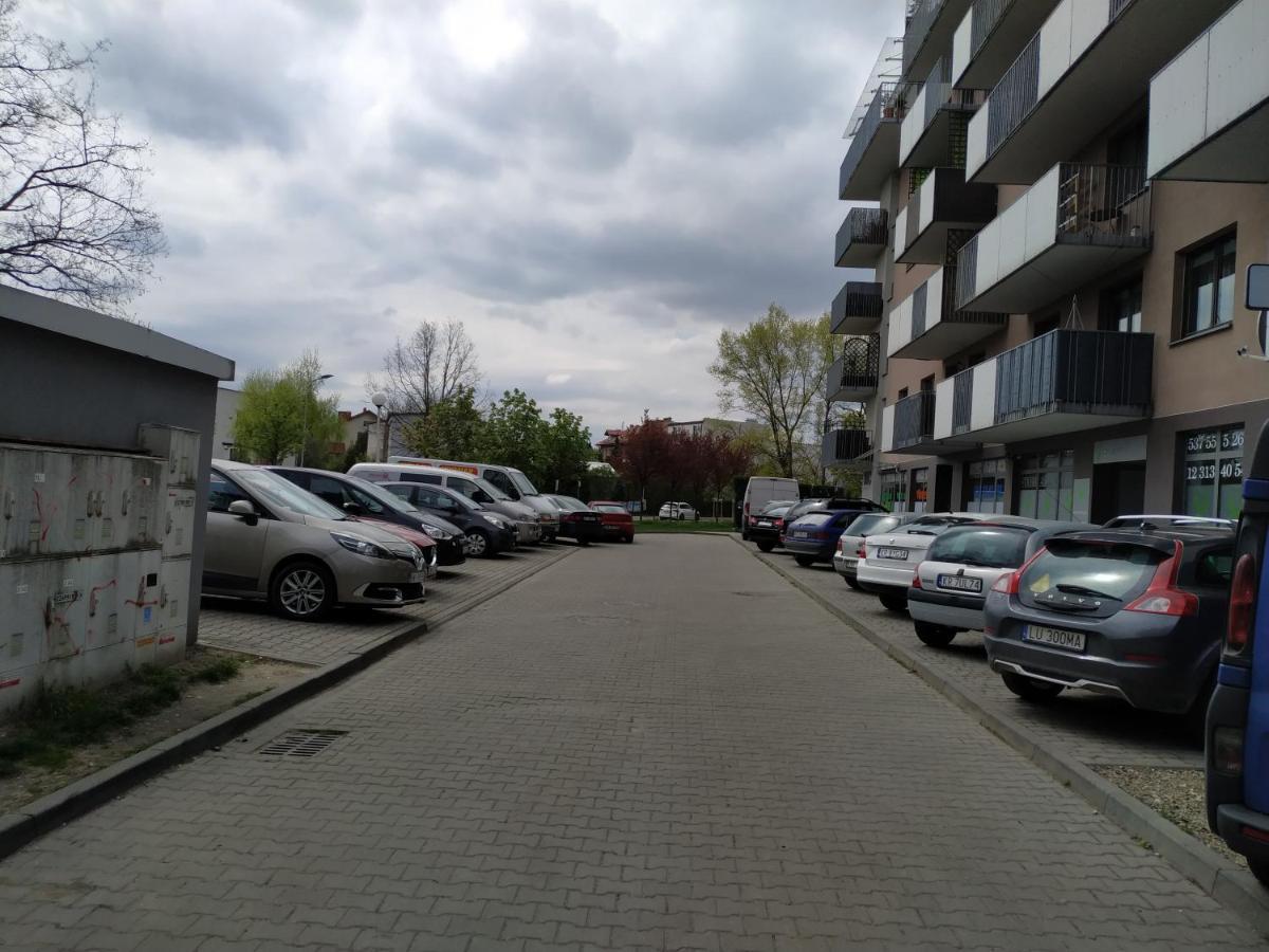 Mala Gora Apartment Krasków Exterior foto
