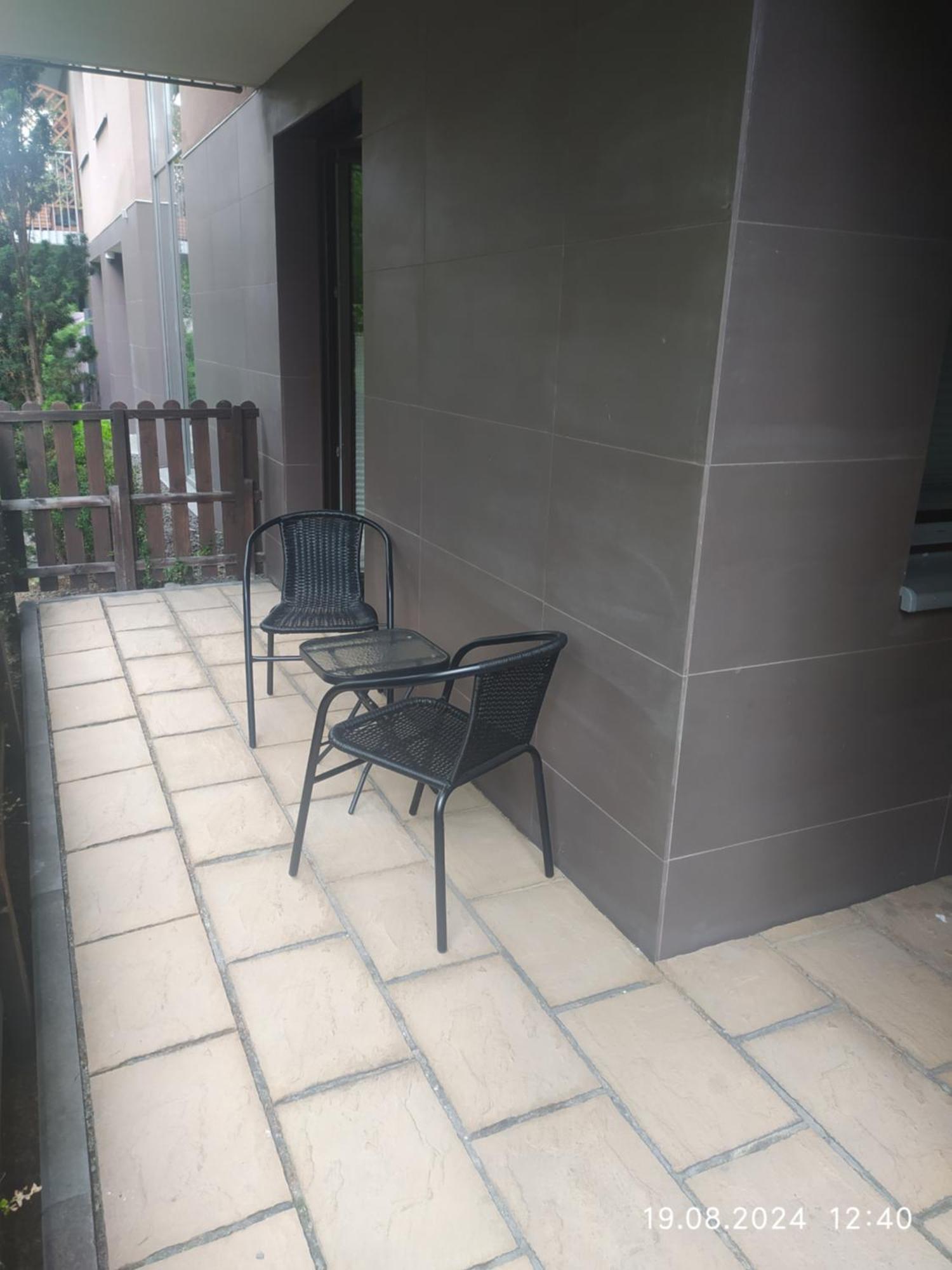 Mala Gora Apartment Krasków Exterior foto